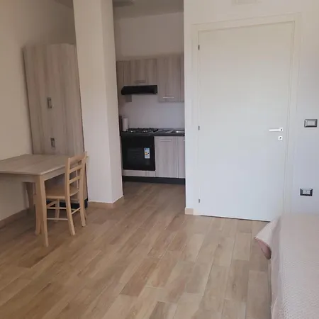 Apartment House Airport 4
